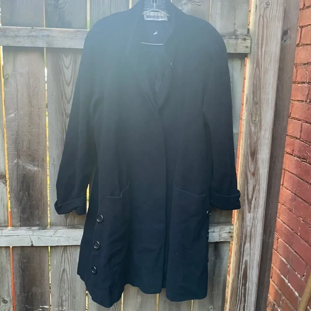 Wool trench coat sz. M